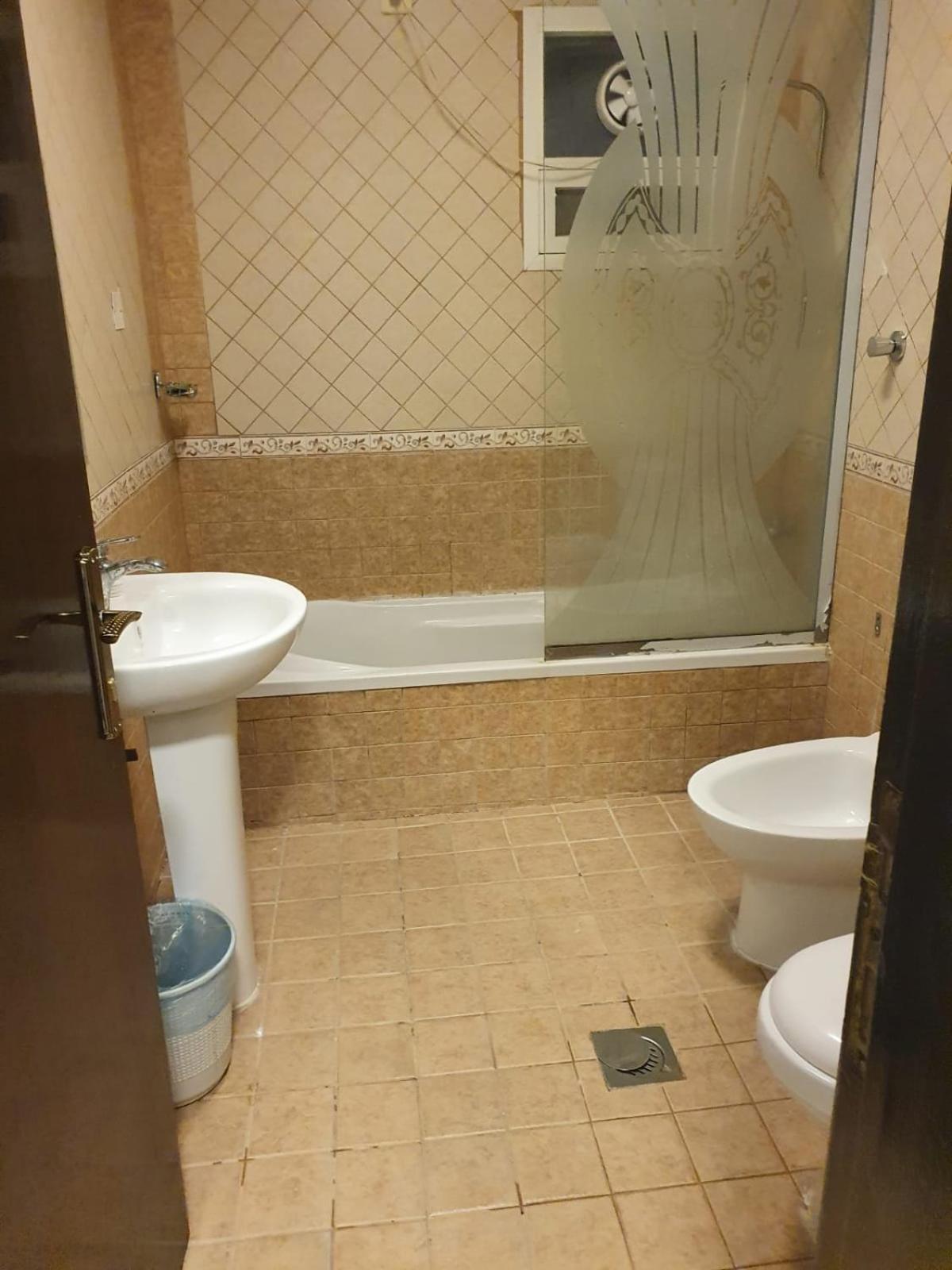 אל-מדינה Al Alya Hotel מראה חיצוני תמונה
