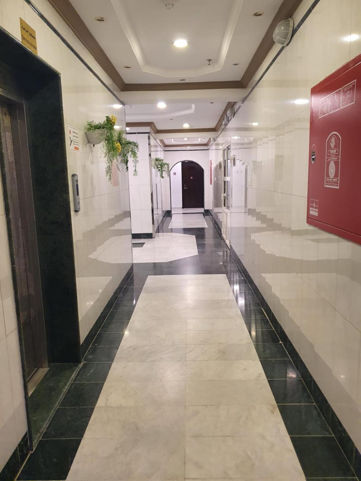 אל-מדינה Al Alya Hotel מראה חיצוני תמונה
